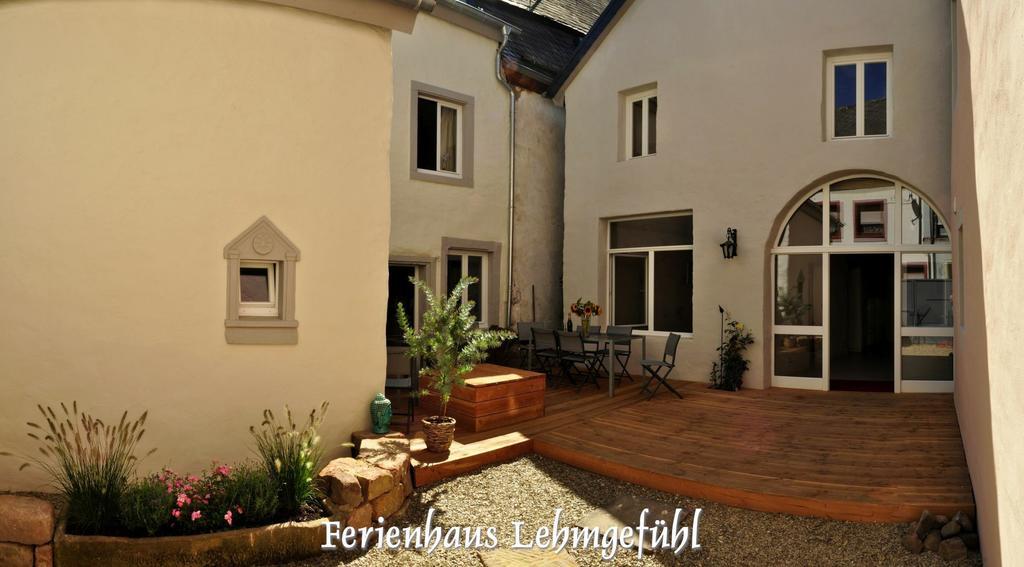 Lehmgefuehl, Design Vier, La Petite Maison Трир Екстериор снимка