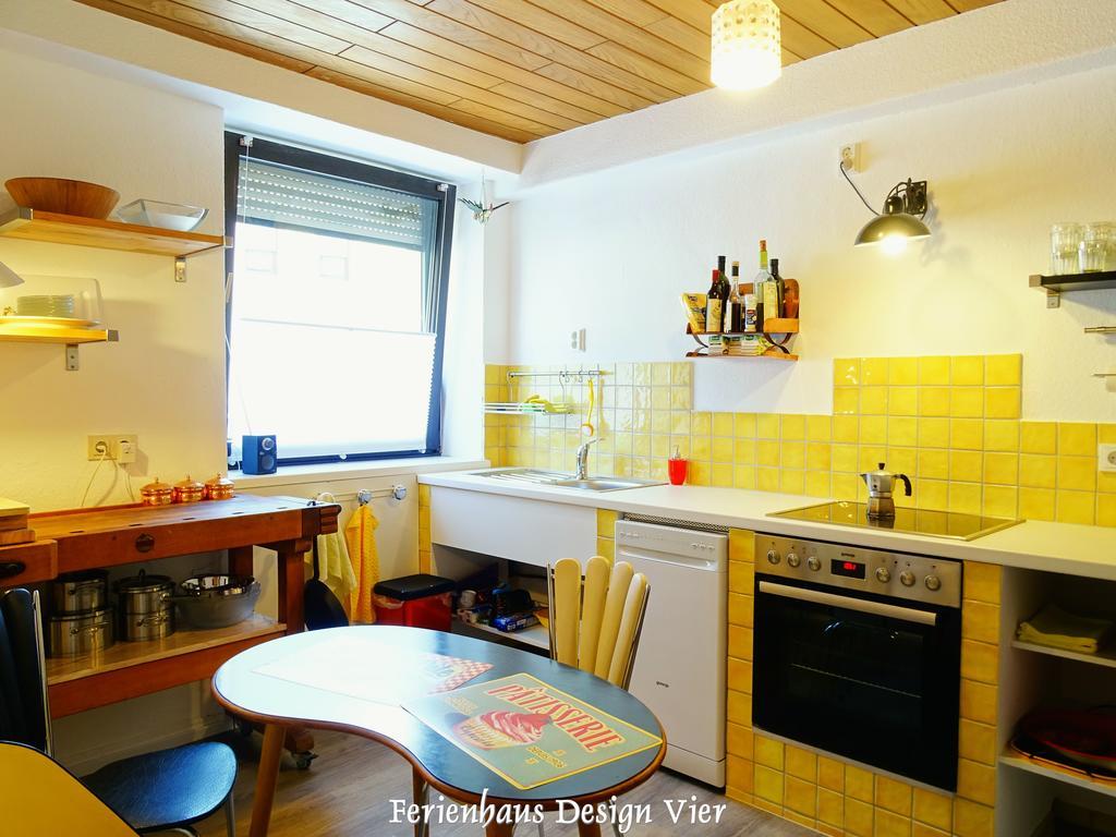 Lehmgefuehl, Design Vier, La Petite Maison Трир Екстериор снимка